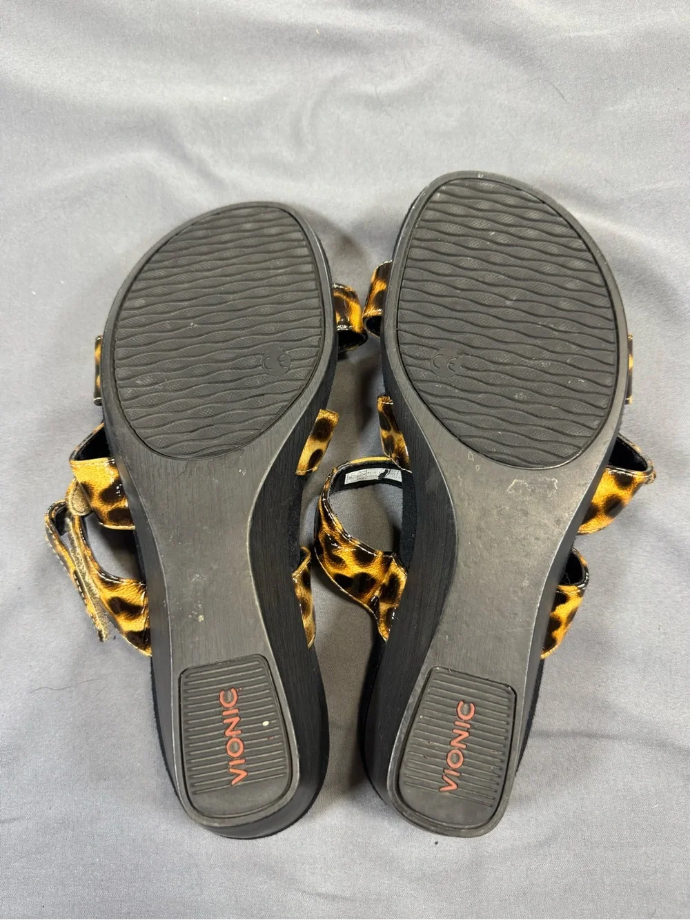 Vionic Leopard-Print Triple Buckle Wedge Slides - Black/Leopard